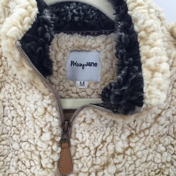 Prissy Jane Women’s Sherpa Pullover 1/4 Zip - Picture 4 of 5